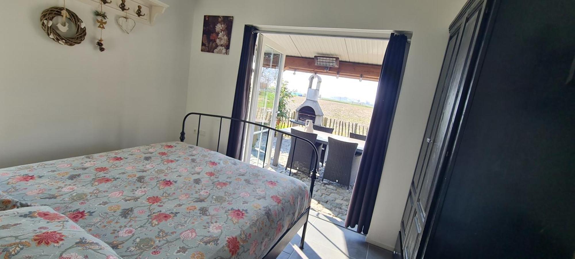 Wellness Chalet Met Jacuzzi, Sauna, Omheinde Tuin, Sint-Annaland Eksteriør bilde